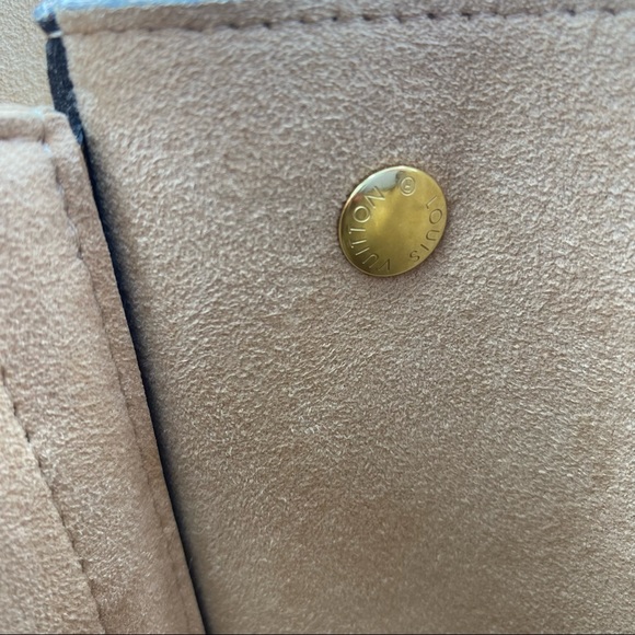 ‼️SOLD‼️ Louis Vuitton Damier Ebene Kensington bag - Picture 10 of 14